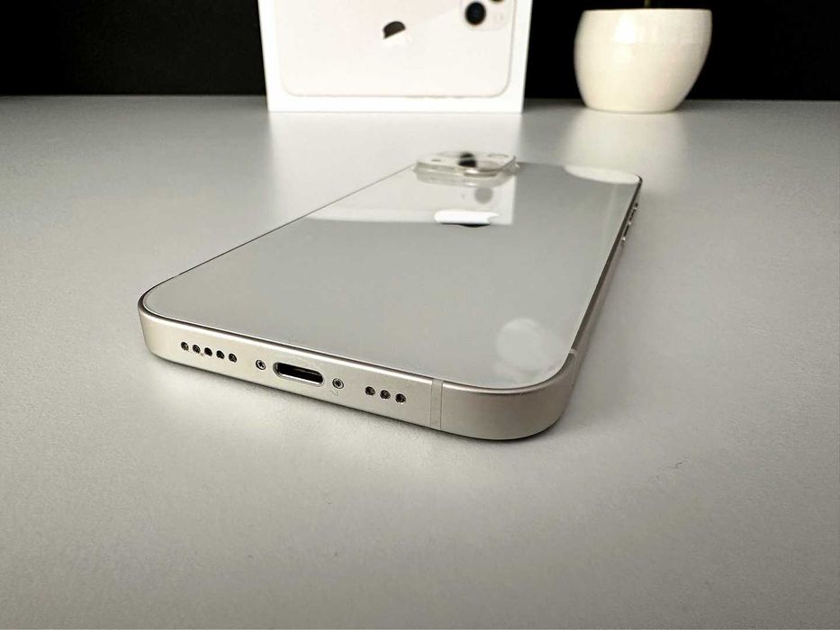 Phone 13 Starlight 128 Gb stare excelenta la cutie