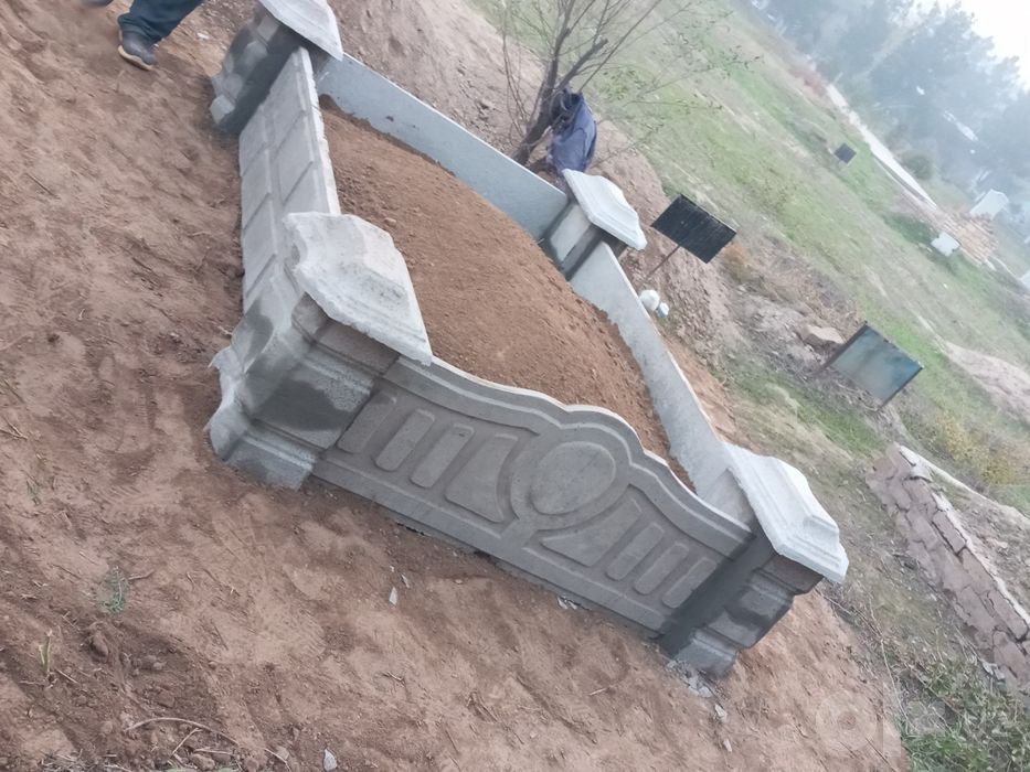 Кабр четлари учун курґон безакли плиткалари