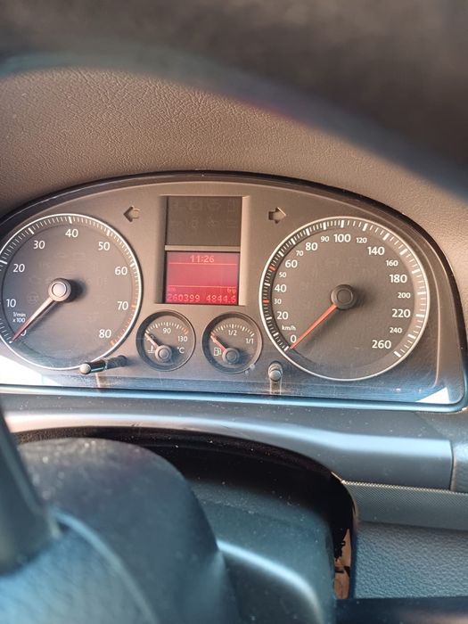 Vw touran 7 locuri 1.6 benzina, 2005