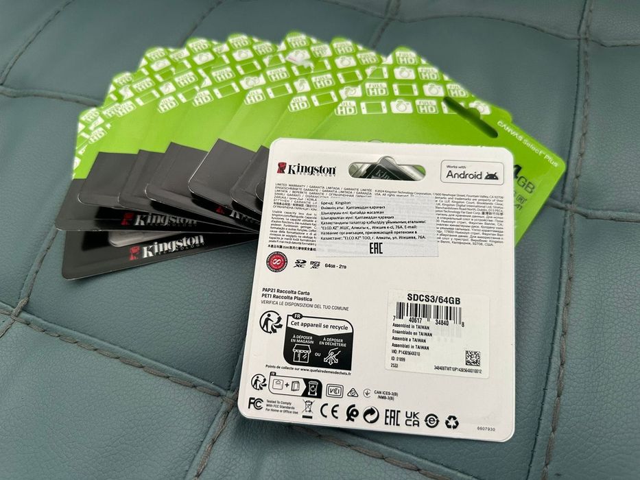 Флеш карта MicroSD card 64gb,100MB/S.