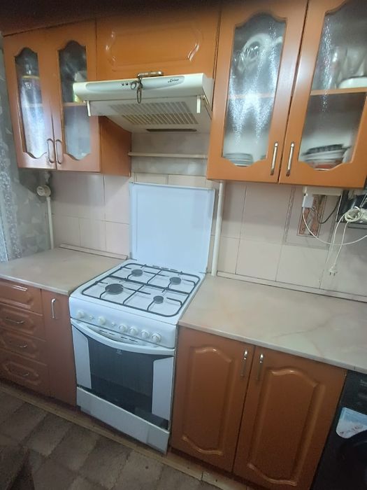 Продам кухонный гарнитур
