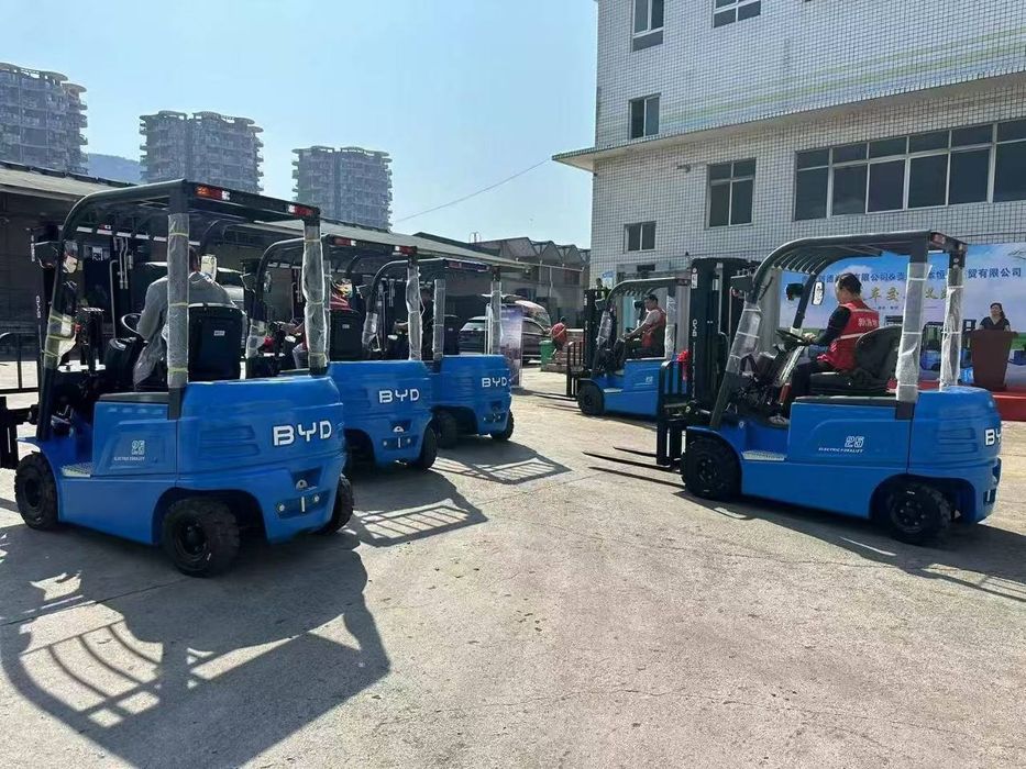 BYD Вилочный погрузчик, Электрик кара 2 тонна