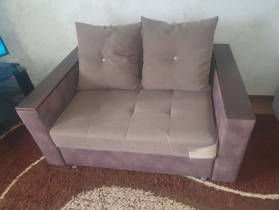 Продам мягкий уголок! 3-2-1