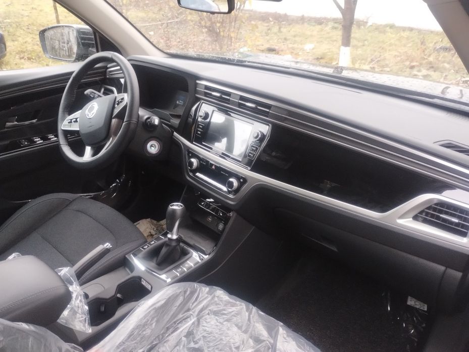 KGM Korando  Style+