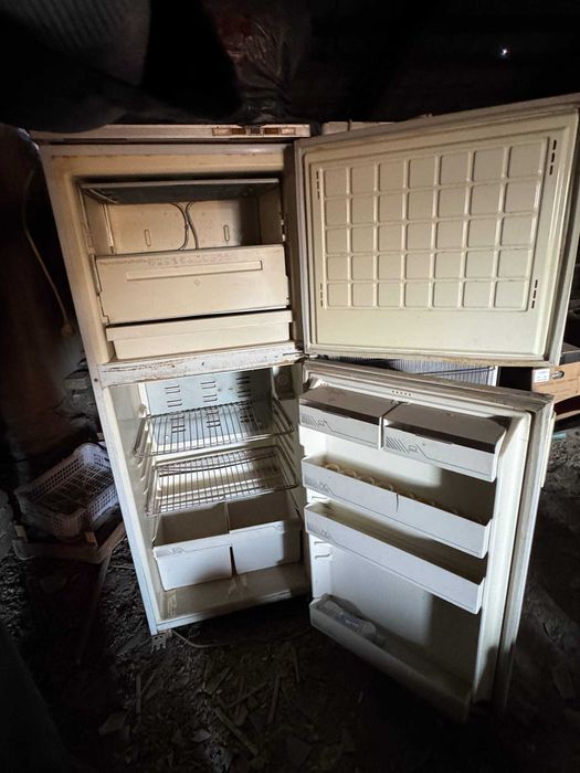 Холодильник Музлаткич Muzlatkich Российский сотилади, Халадилник sotil