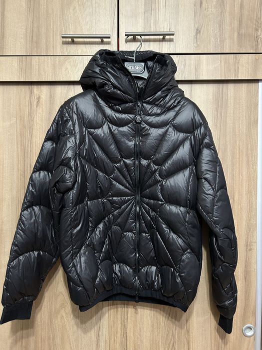 Geaca Puf Moncle.r x Spider Man Violier