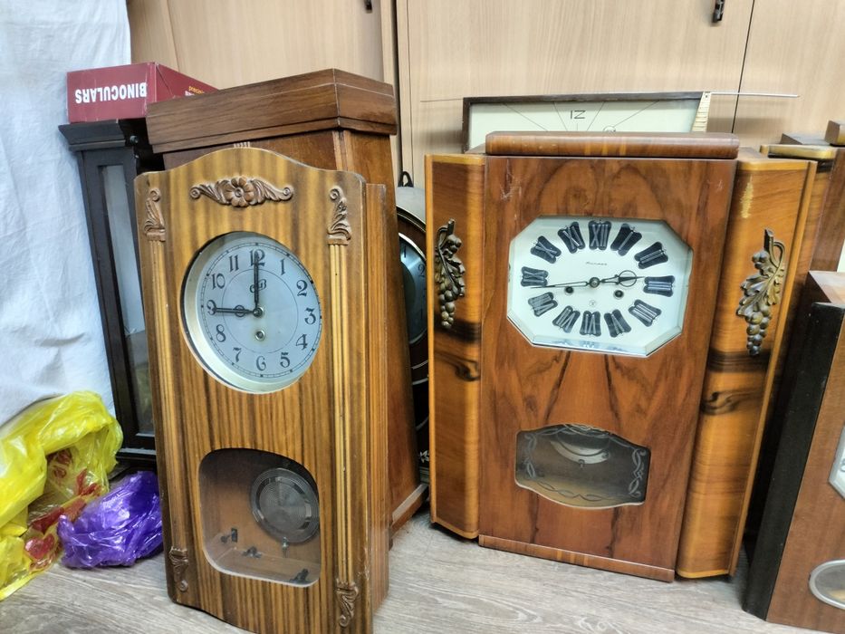 Часы настенные настольные СССР