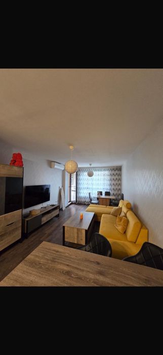 Продава се Двустаен апартамент в Пловдив, Христо Смирненски - 65 кв.м за 1177 €/кв.м - Снимка #1