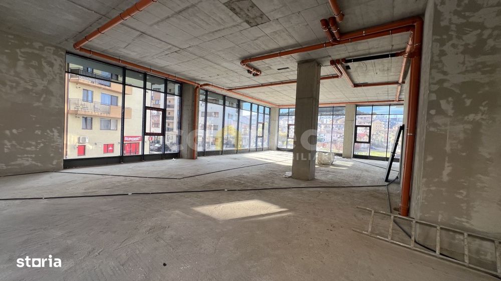 Spatiu comercial de inchiriat | NOU | 430 mp + Terasa 230 mp | Eroilor