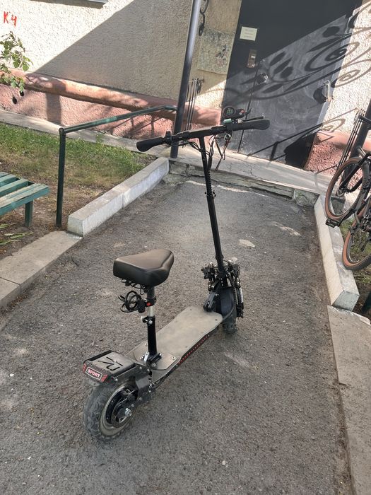 Электросасокат Kugoo m5