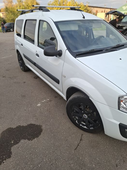 Продам Лада ларгус 2017