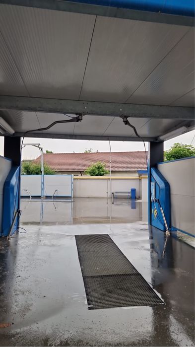 Spalatorie auto self service cu fise, bancnote, automatizari