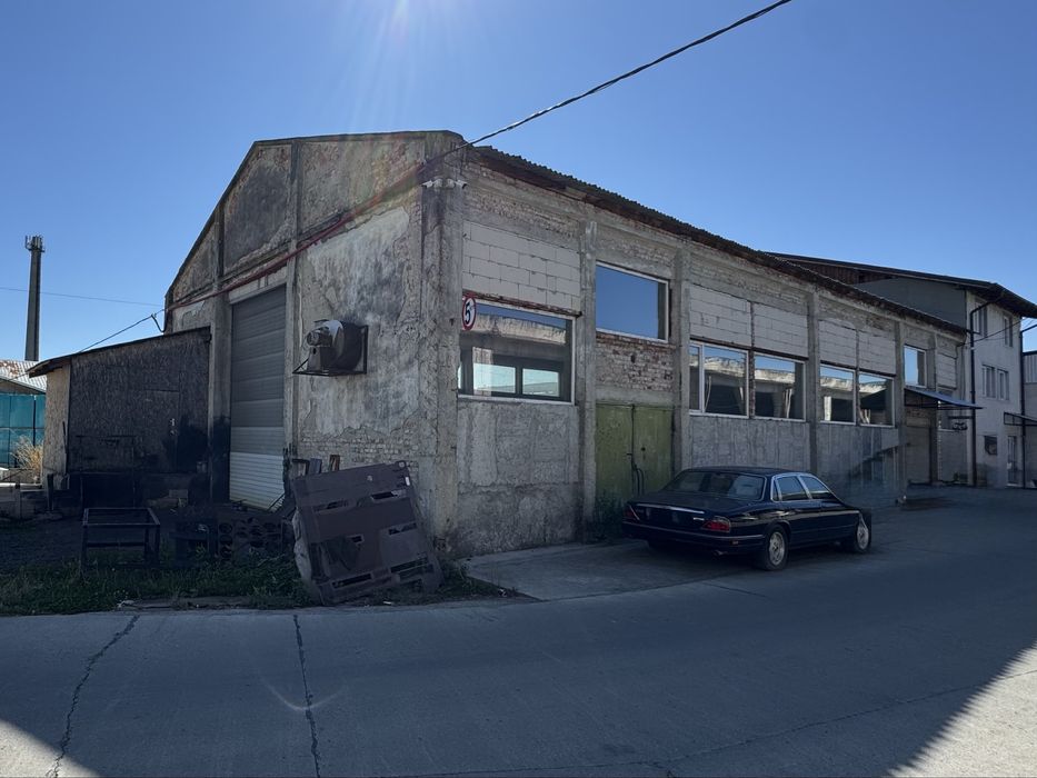 Hala industrială în Fălticeni, Str. Armatei nr. 3 :Suprafata 287 util
