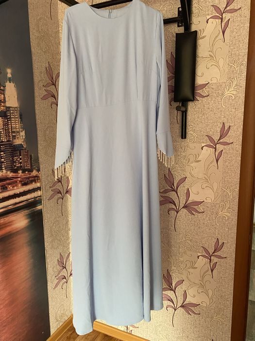 Продам шикарное платье