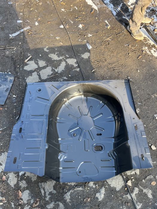 Podea portbagaj cu locas roata de rezerva Dacia Logan II