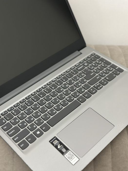 Ноутбук Lenovo IdeaPad S145
