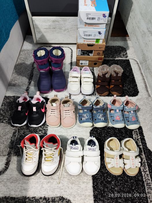 Детски ботуши, маратонки, сандали  20, 21, 22 и 24 номер