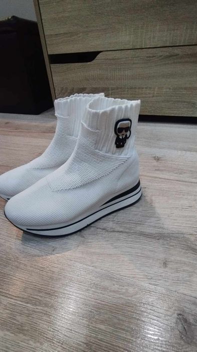 Боти Karl Lagerfeld