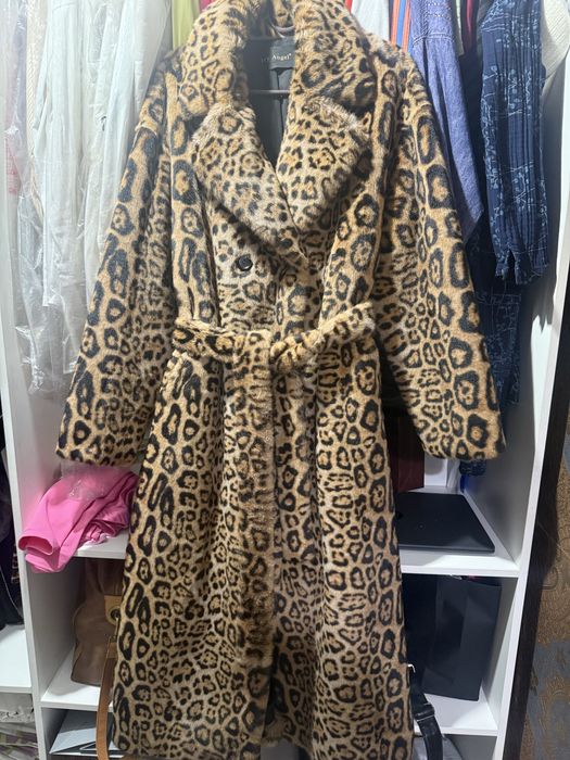 Продам шикарную, красивую шубу