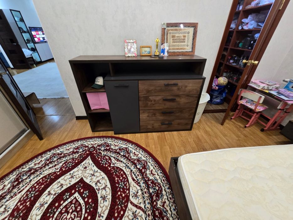 Кровать / комод / детская кровать