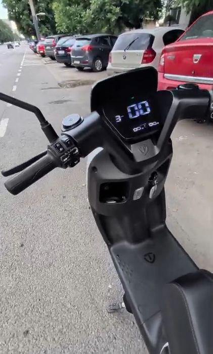 Scuter electric cu sau fara permis nou