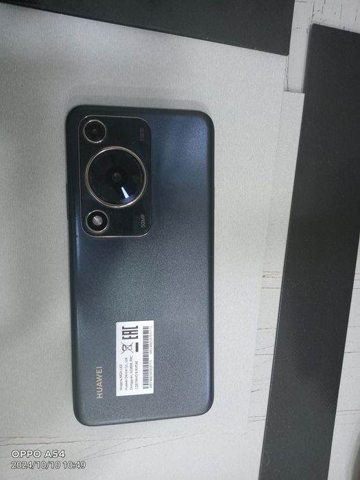 Телефон Hawey Nova E72 8*256