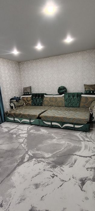 Диван 4 метра продам