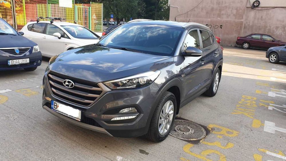 Hyundai Tucson benzina 1.6 manual