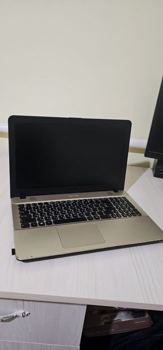 Ноутбук Asus память 500гб