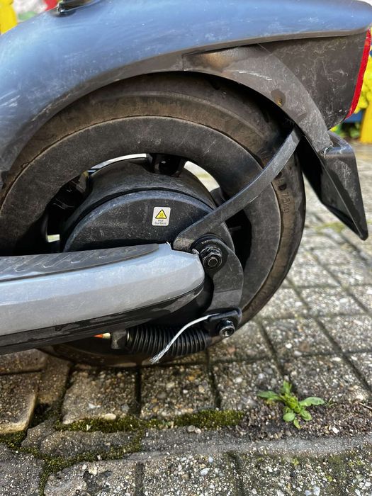 Електрическа тротинетка SEGWAY KICKSCOOTER E2 PLUS