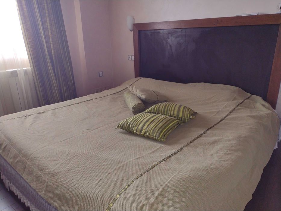 Пердета, покривало за спалня, възглавници