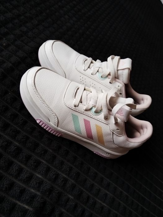 Adidași mărimea 36 2/3