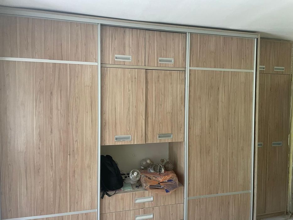 Шкаф купе в хорошом состоянии