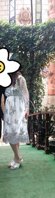 Платье с пайетками