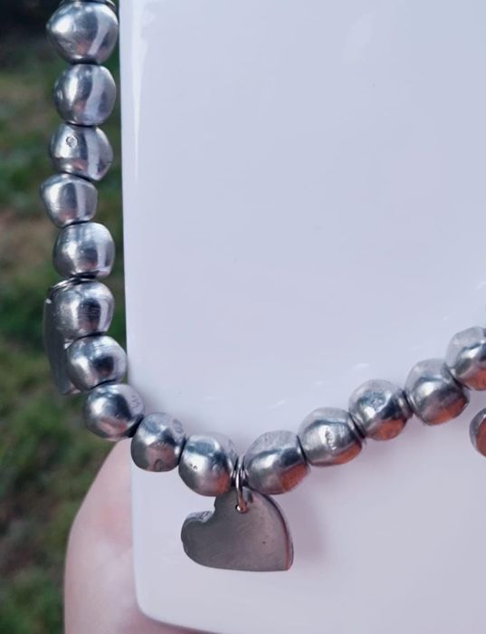 Colier Vestopazzo cu inimioare si margele din aluminiu reciclat