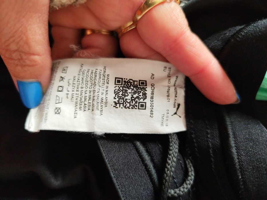 Puma , pantaloni scurți dama