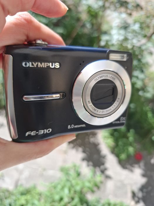 Компактен дигитален фотоапарат OLIMPUS FE-310