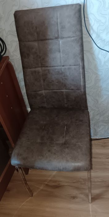 Продаются 4 стула