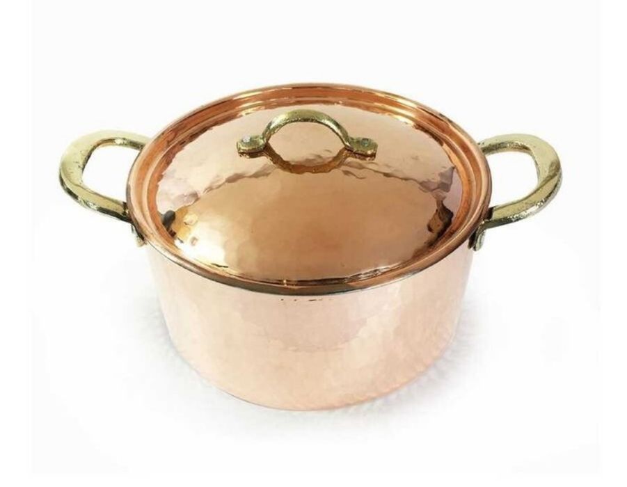 Oală din cupru cu capac