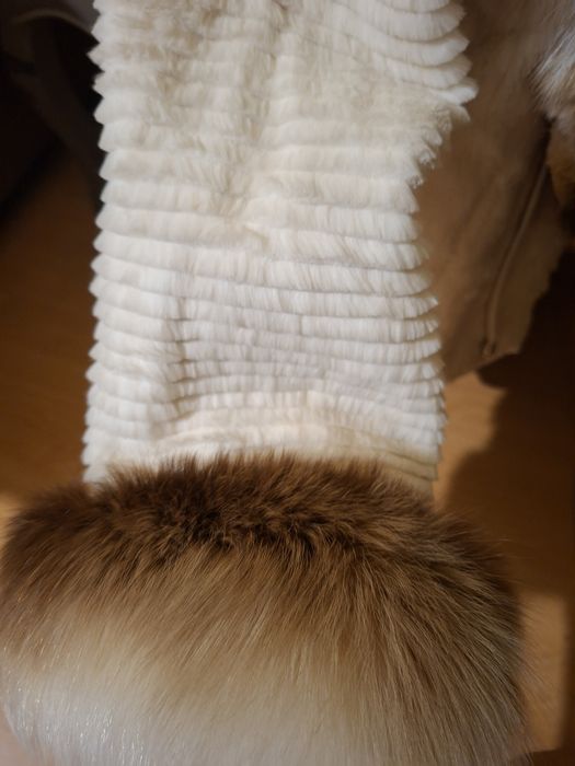 Haină de blană naturală