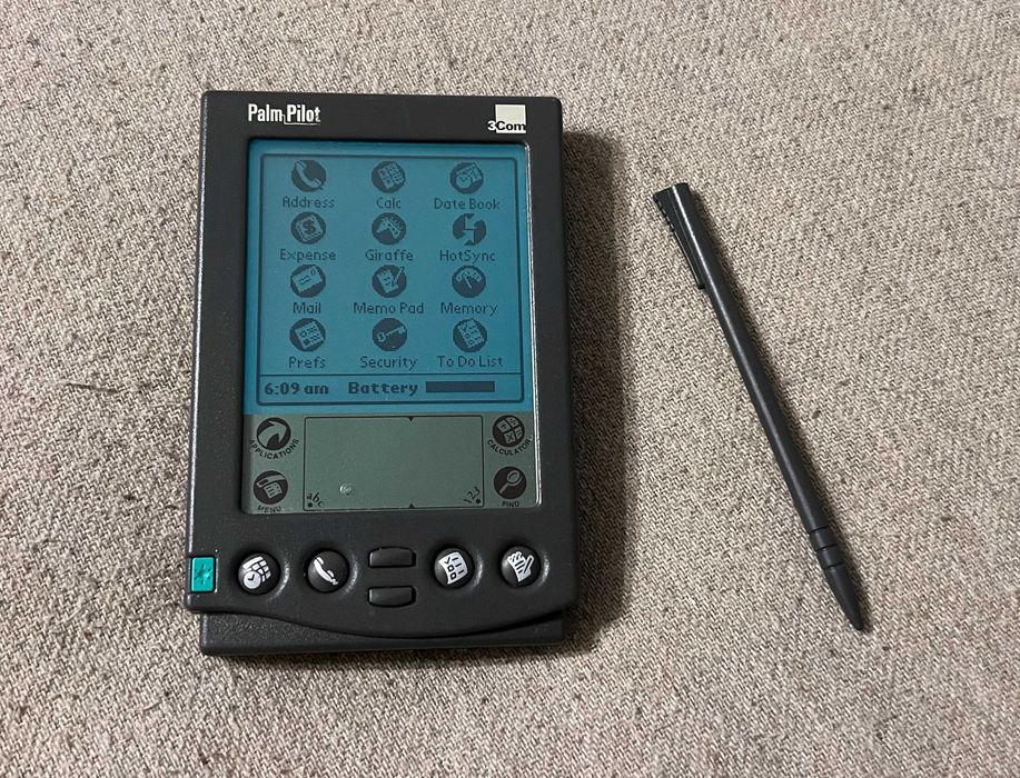 Palm Pilot 3Com PDA vintage functional complet cu stylus original
