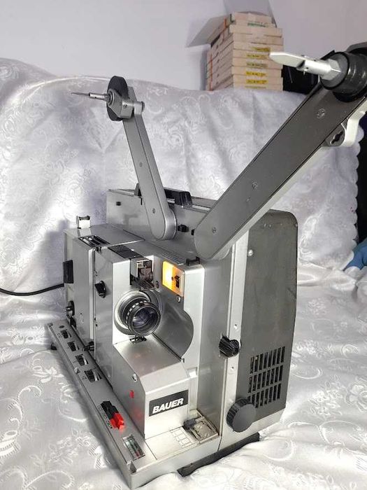 Aparat proiecție film 16mm, Bauer P6 Automatic, de colecție