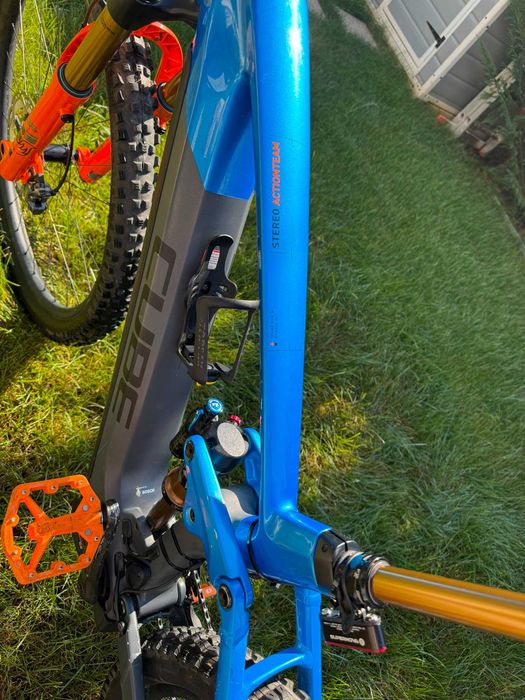 Bicicleta electrica Cube Stereo Actionteam 29