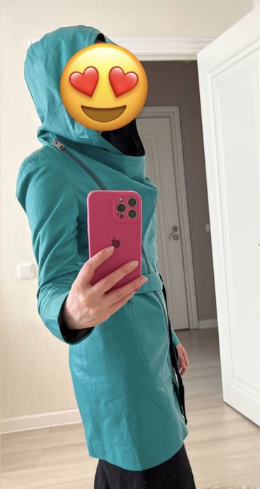 Женская кожаная куртка