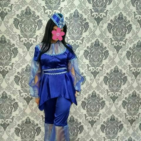 Костюмы на прокат.             ижарага Хар хил кийимлар