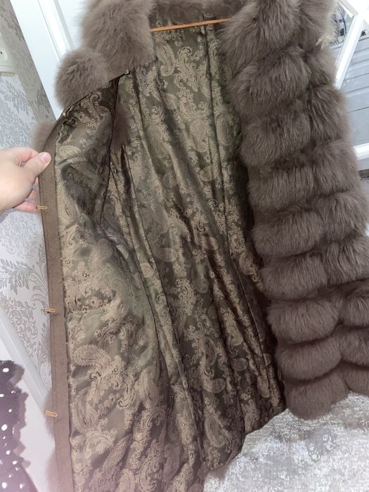 Продам жилетку песец