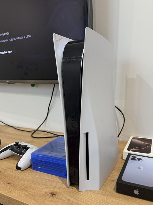 PlayStation 5 FAT 825GB