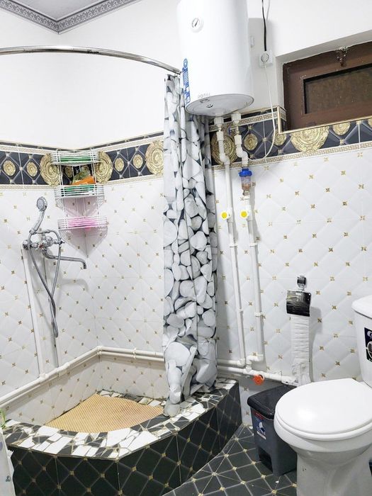 Уй сотилади Нурафшон Ш нурафшон кочаси 1/2уй