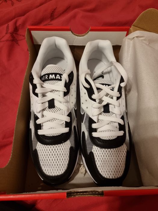 Adidasi nike airmax solo GS marimea 40