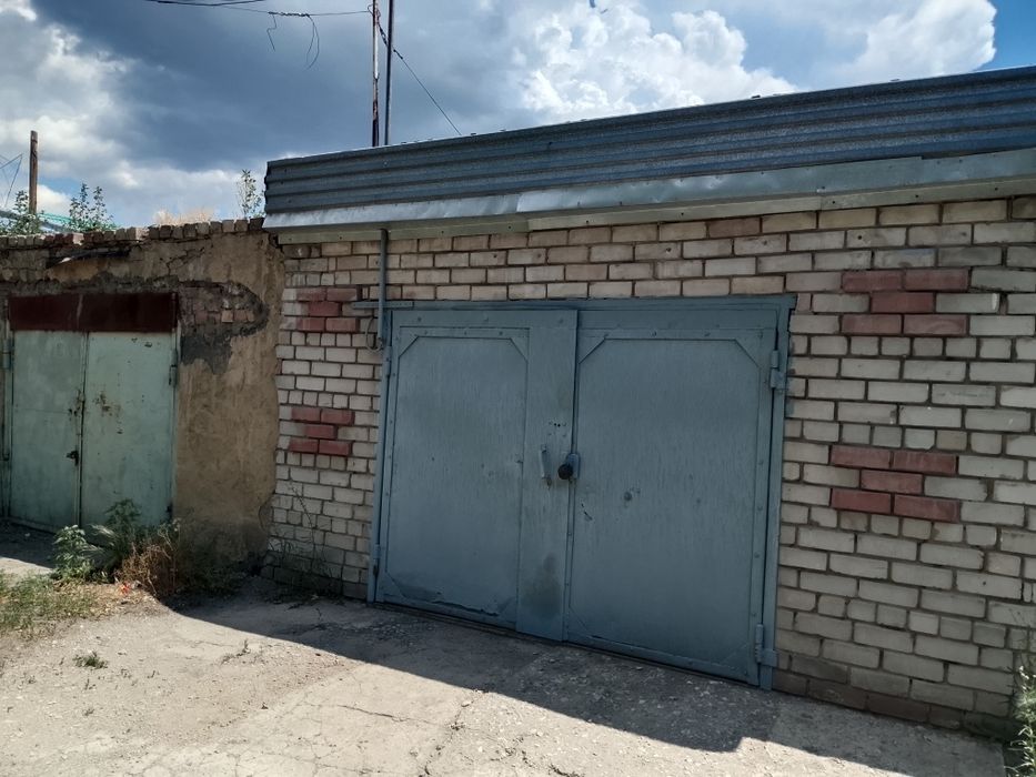 Продам капитальный гараж